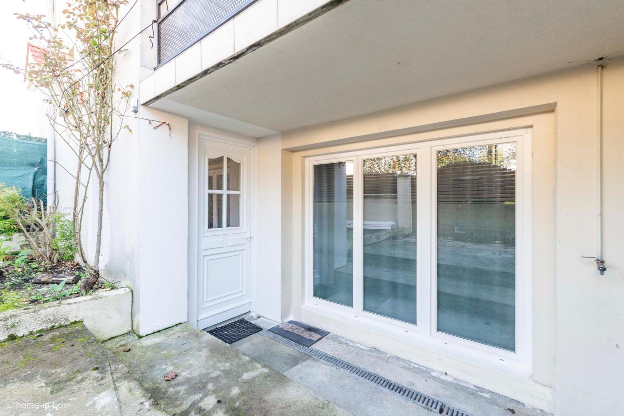 Appartement Spacieux 2 Ch - 2 Sdb - Proche Paris Et Disneyland Noisy-le-Grand Exterior photo